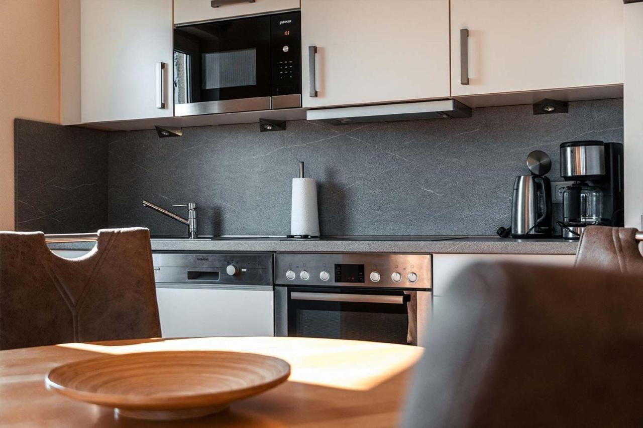 Mit Meerblick Und Balkon, Gratis Nutzung Vom Ahoi Erlebnisbad Und Sauna In Sellin - Meeresblick Fewo 29 Goehren  Exteriér fotografie
